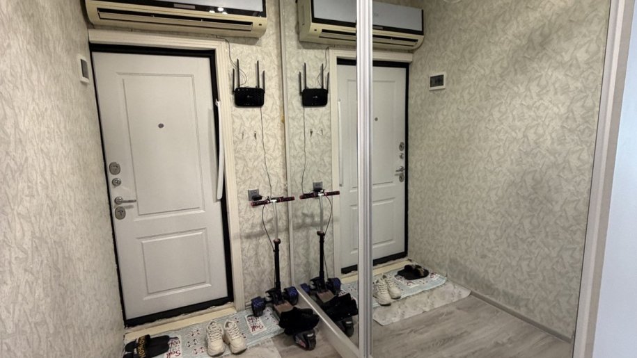 Satılır 3 otaqlı köhnə tikili, 70 m², Azadlıq Prospekti m.-1