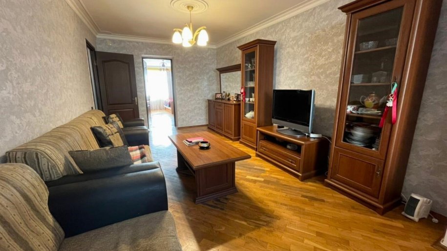 Satılır 3 otaqlı köhnə tikili, 80 m², Gənclik m.-3