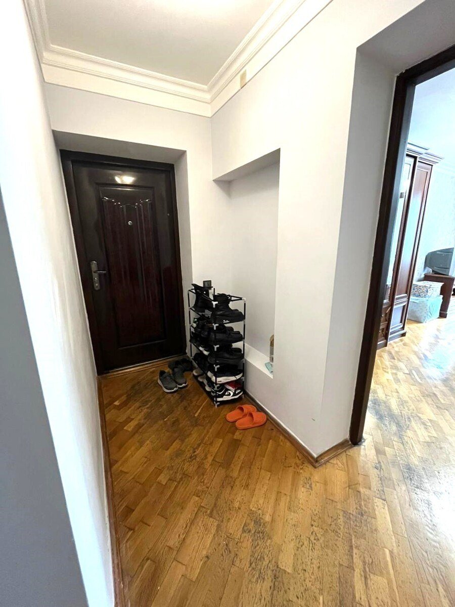Satılır 3 otaqlı köhnə tikili, 80 m², Gənclik m.-17