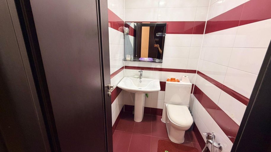 Satılır 2 otaqlı yeni tikili, 110 m², İnşaatçılar m.-10