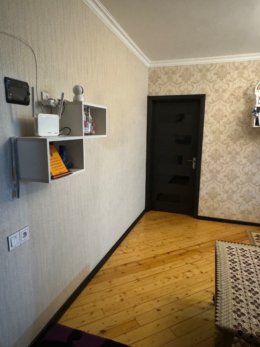 Satılır 3 otaqlı köhnə tikili, 63 m², Qaraçuxur-18