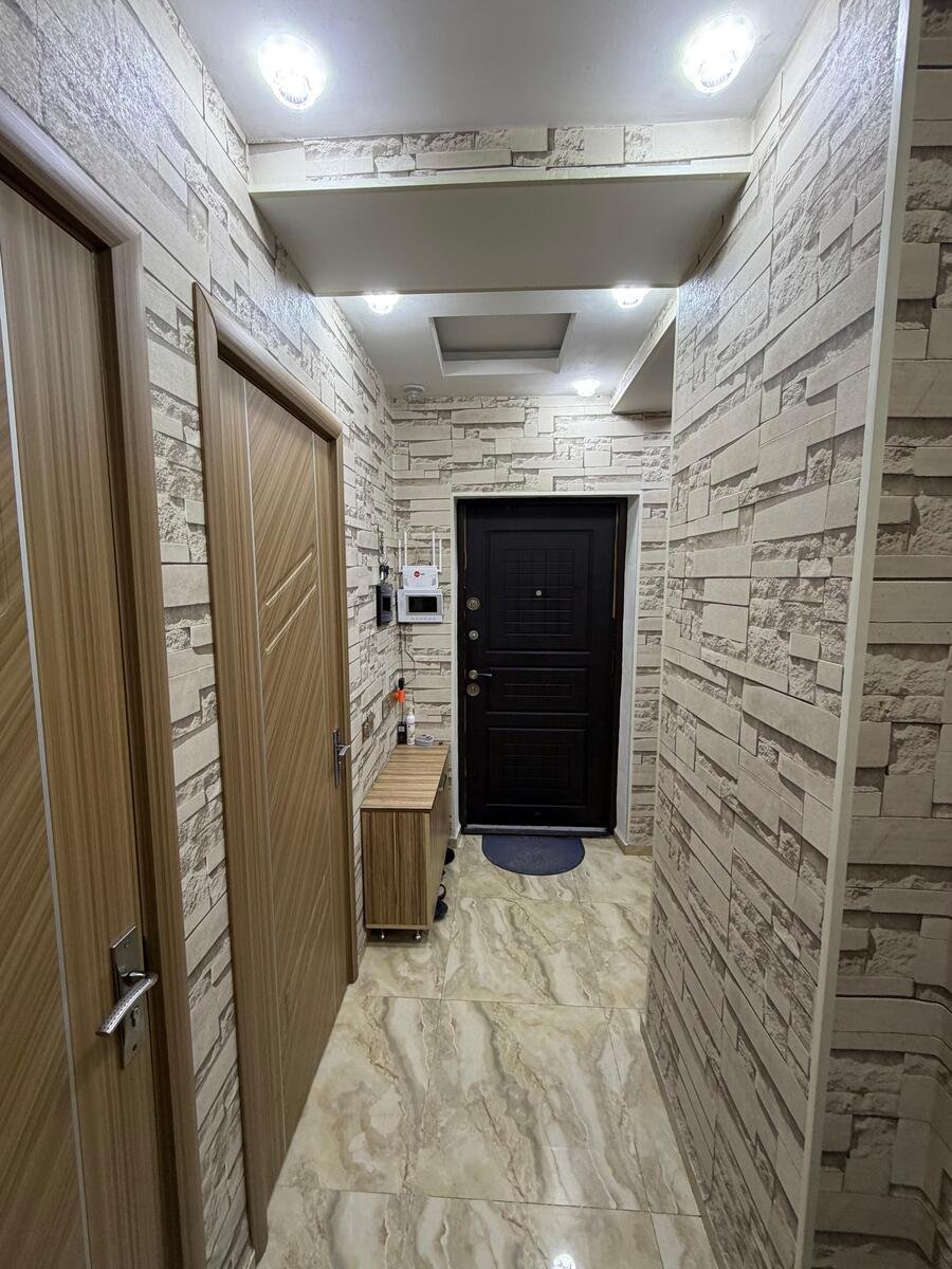 Satılır 2 otaqlı yeni tikili, 78 m², İnşaatçılar m.-13