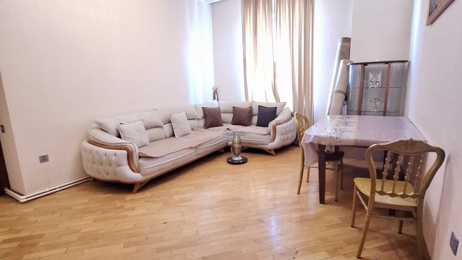 Kirayə verilir 2 otaqlı köhnə tikili, 70 m², Sahil m.-1