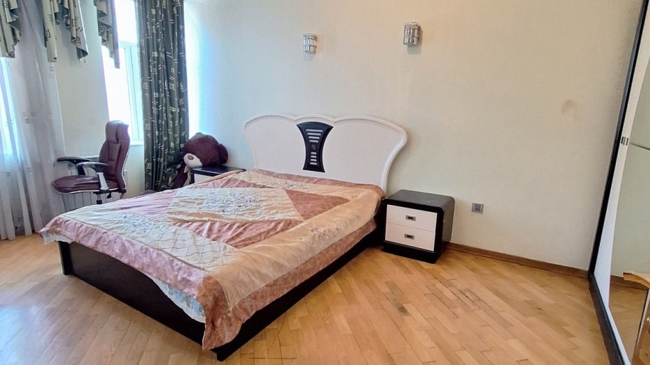 Kirayə verilir 2 otaqlı köhnə tikili, 70 m², Sahil m.-4