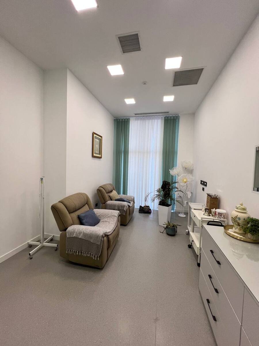 270 m<sup>2</sup> ofis icarəyə verilir, Elmlər Akademiyası m.-6