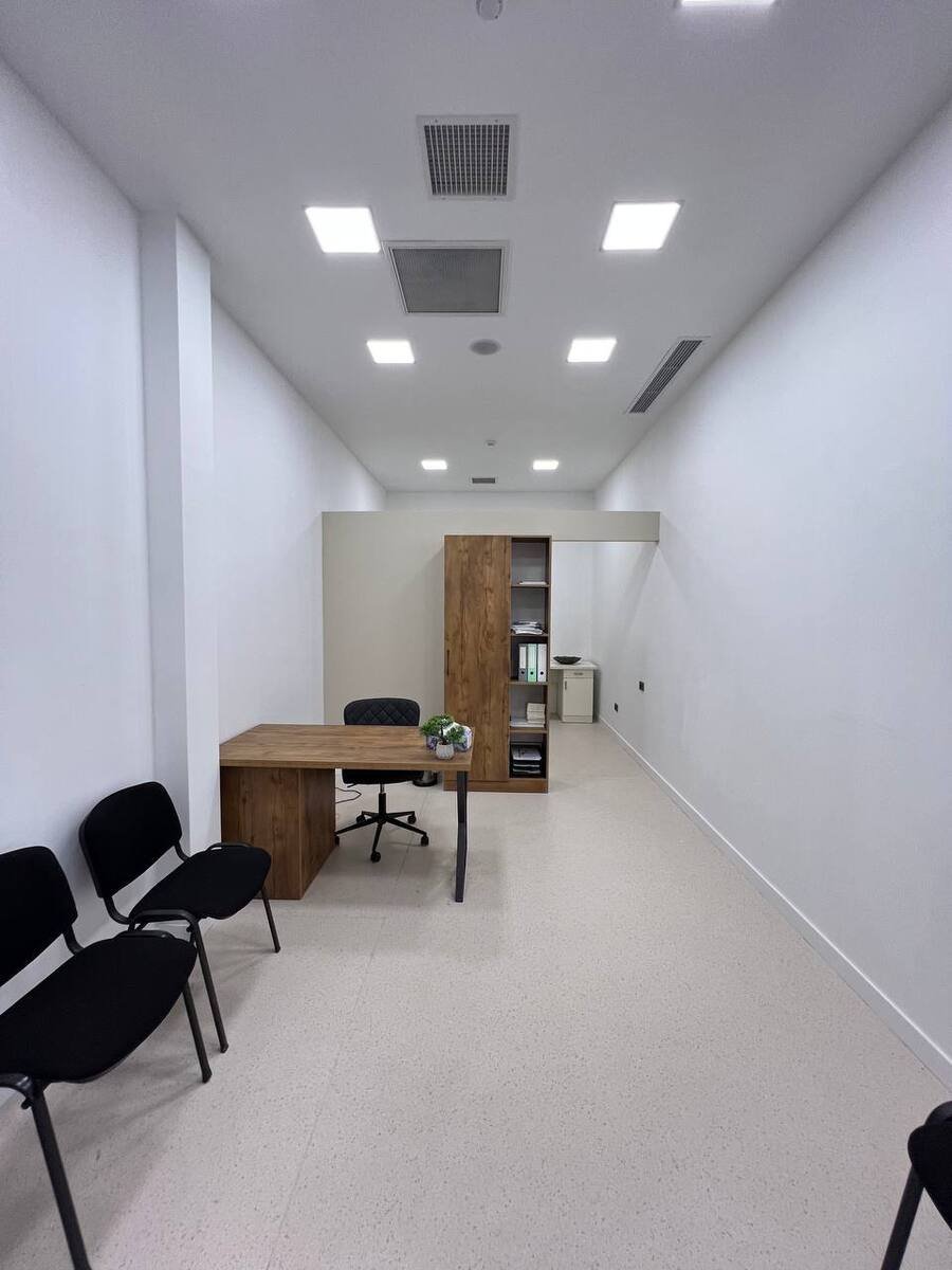 270 m<sup>2</sup> ofis icarəyə verilir, Elmlər Akademiyası m.-11