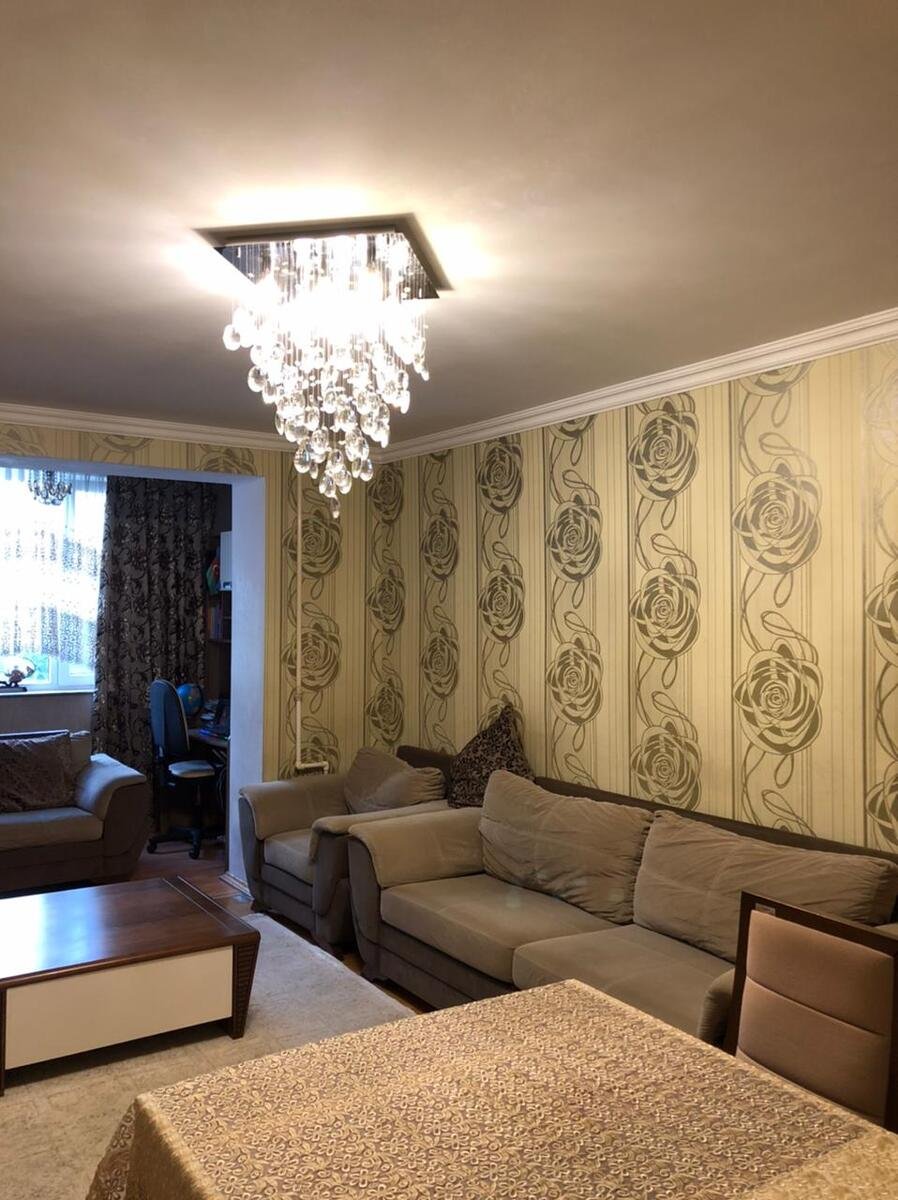 Satılır 3 otaqlı köhnə tikili, 90 m², Xətai m.-1