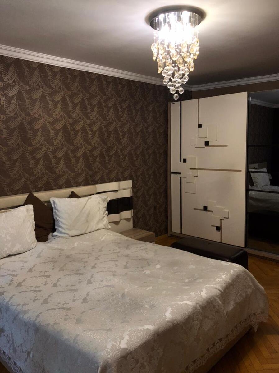 Satılır 3 otaqlı köhnə tikili, 90 m², Xətai m.-9