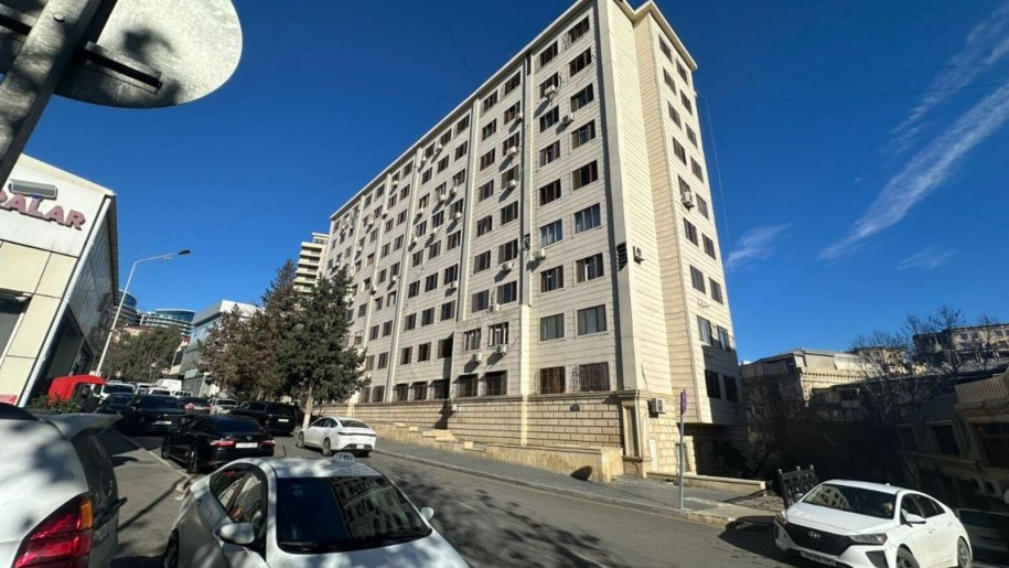 Satılır 2 otaqlı köhnə tikili, 70 m², Nizami m.-1