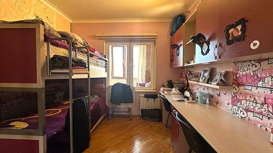 Satılır 2 otaqlı köhnə tikili, 70 m², Nizami m.-6