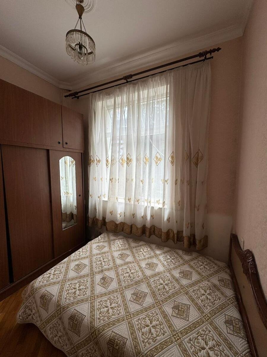 Satılır 2 otaqlı köhnə tikili, 45 m², Nizami m.-2