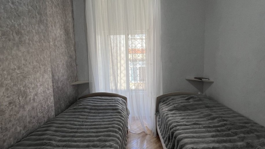 Kirayə verilir 2 otaqlı köhnə tikili, 60 m², İçərişəhər m.-6