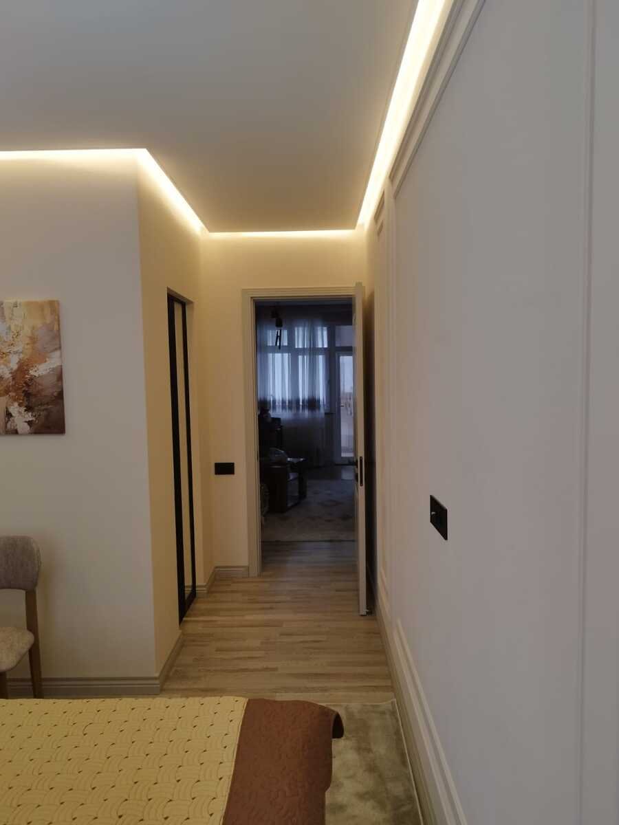 Satılır 2 otaqlı köhnə tikili, 60 m², Memar Əcəmi m.-9