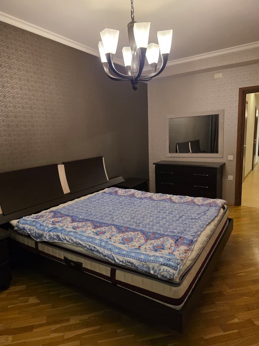 Kirayə verilir 4 otaqlı yeni tikili, 150 m², Xətai m.-4