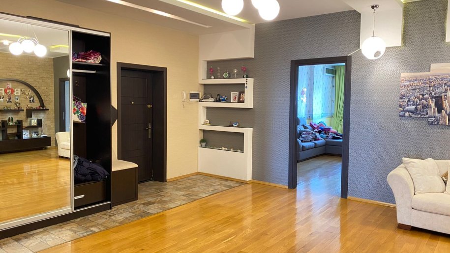 Kirayə verilir 3 otaqlı yeni tikili, 180 m², Nizami m.-3