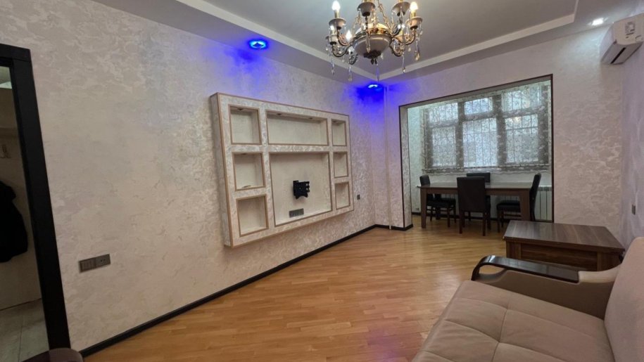 Satılır 3 otaqlı köhnə tikili, 80 m², Həzi Aslanov m.-2