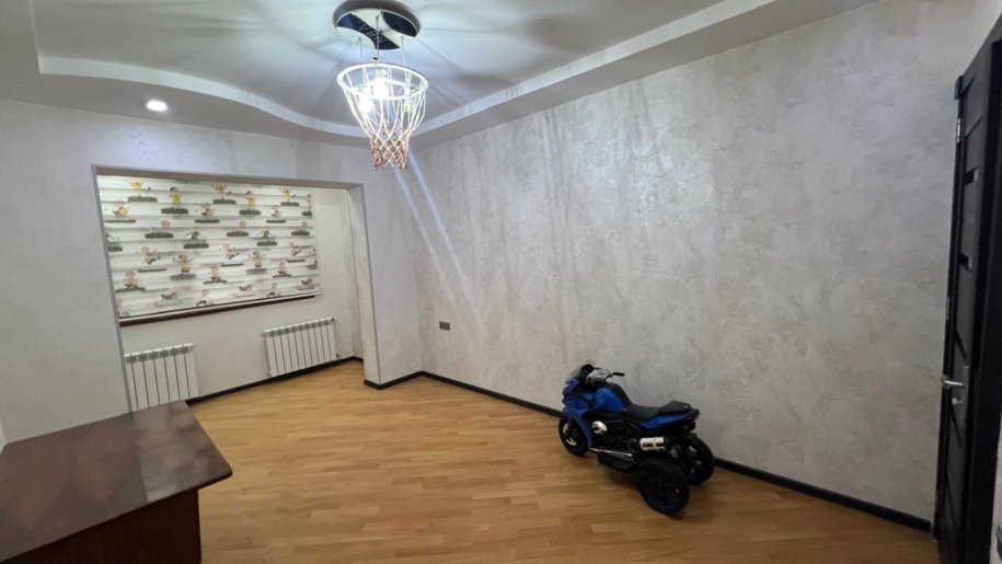 Satılır 3 otaqlı köhnə tikili, 80 m², Həzi Aslanov m.-8