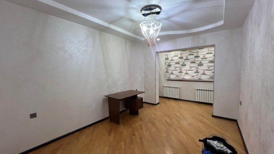 Satılır 3 otaqlı köhnə tikili, 80 m², Həzi Aslanov m.-9