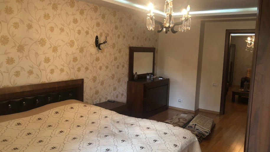 Satılır 3 otaqlı köhnə tikili, 80 m², 28 May m.-3