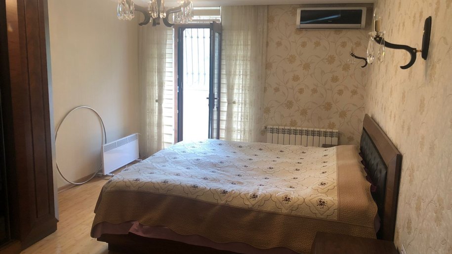 Satılır 3 otaqlı köhnə tikili, 80 m², 28 May m.-8