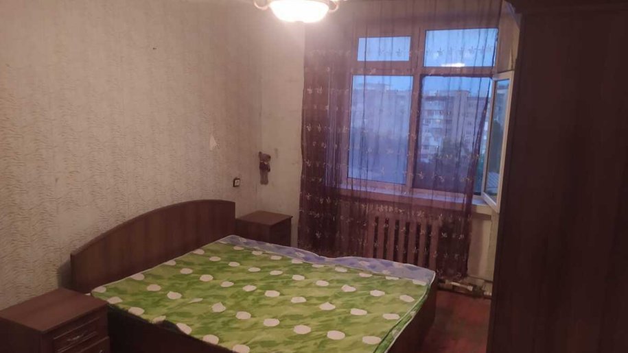 Satılır 3 otaqlı köhnə tikili, 75 m², Xalqlar dostluğu m.-2