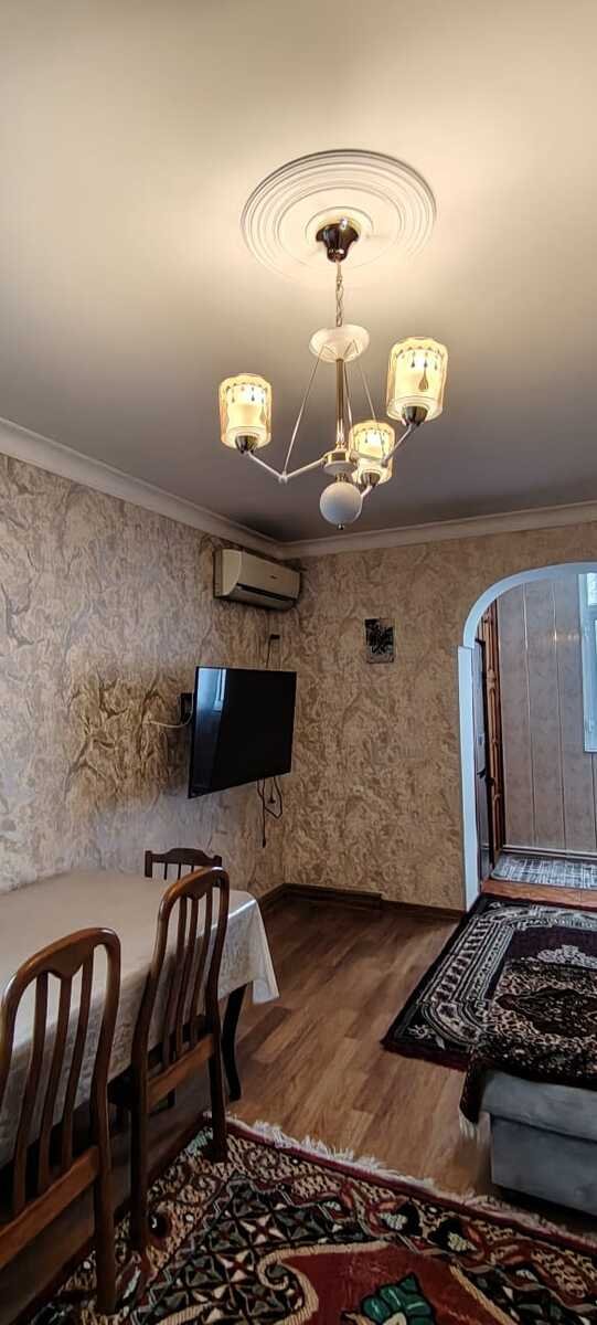 Satılır 2 otaqlı köhnə tikili, 45 m², Xalqlar dostluğu m.-3