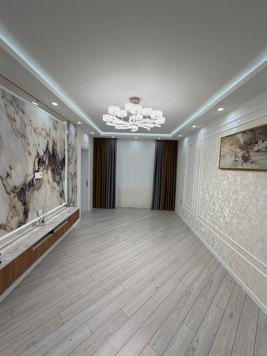 Satılır 3 otaqlı köhnə tikili, 65 m², Əhmədli m.-11