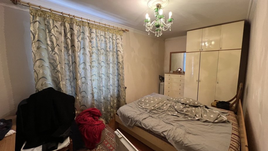 Satılır 2 otaqlı köhnə tikili, 55 m², İnşaatçılar m.-2