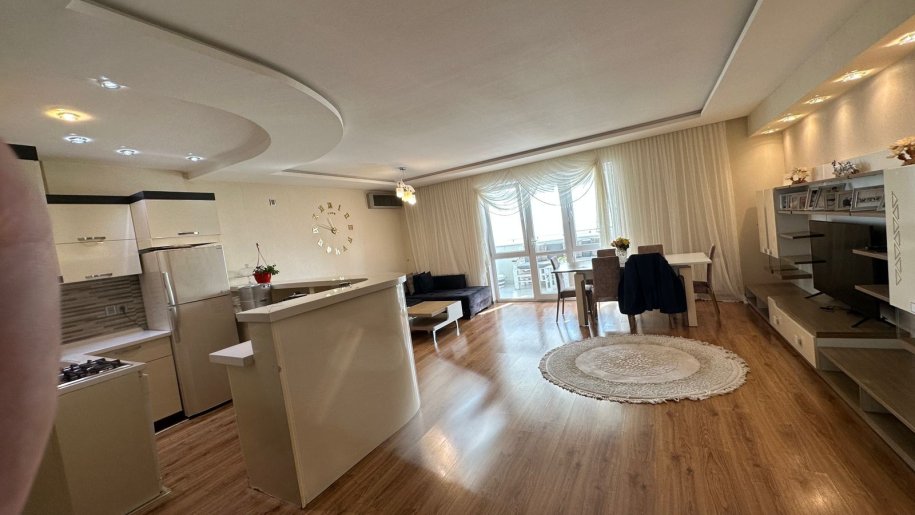 Kirayə verilir 3 otaqlı yeni tikili, 145 m², Nəriman Nərimanov m.-1