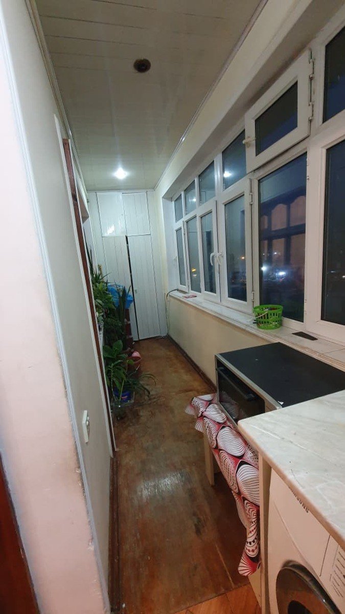 Satılır 3 otaqlı köhnə tikili, 80 m², Xalqlar dostluğu m.-9