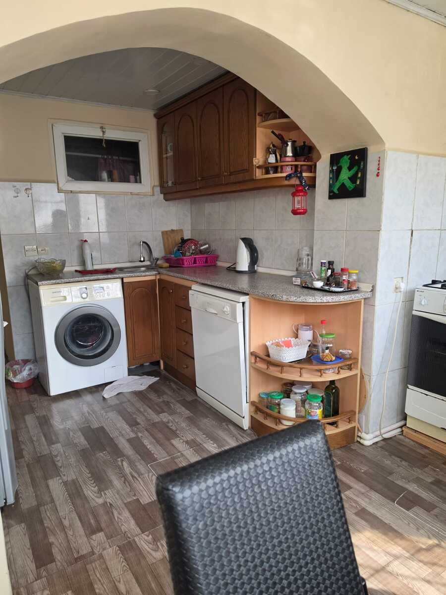Satılır 3 otaqlı köhnə tikili, 60 m², Elmlər Akademiyası m.-4