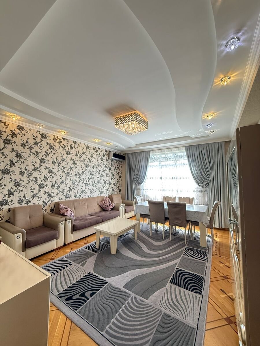 Satılır 2 otaqlı yeni tikili, 90 m², Neftçilər m.-1