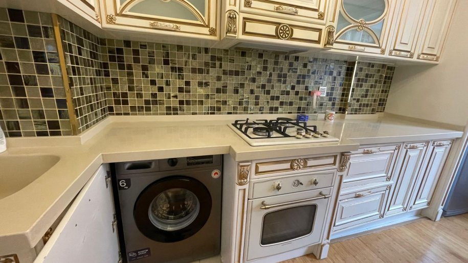 Kirayə verilir 3 otaqlı yeni tikili, 120 m², İnşaatçılar m.-11