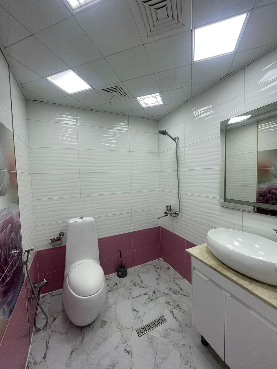 Kirayə verilir 3 otaqlı yeni tikili, 120 m², İnşaatçılar m.-15