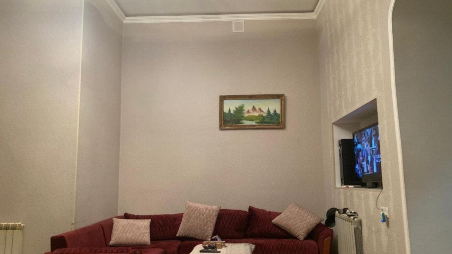 Satılır 4 otaqlı köhnə tikili, 100 m², Sahil m.-3