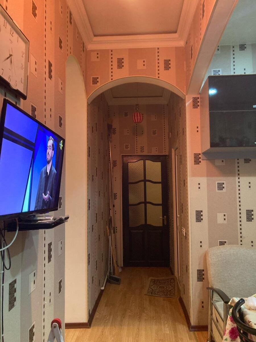 Satılır 4 otaqlı köhnə tikili, 100 m², Sahil m.-4