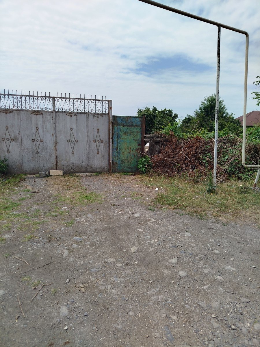 4 sot torpaq satılır, Qəbələ-3