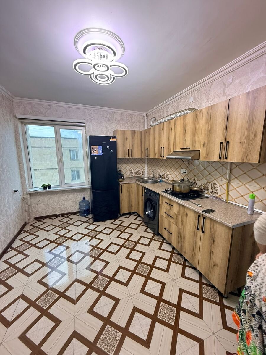 Satılır 3 otaqlı köhnə tikili, 70 m², Gənclik m.-4