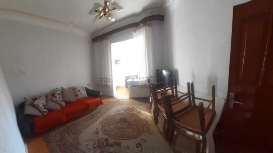 Kirayə verilir 3 otaqlı köhnə tikili, 70 m², Suraxanı-1