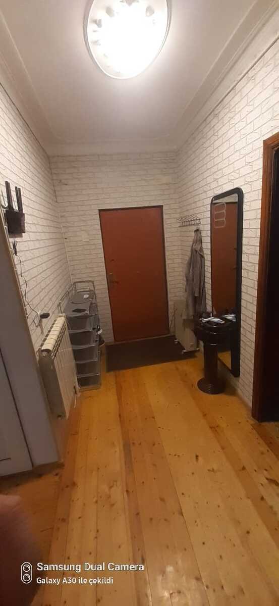 Kirayə verilir 3 otaqlı köhnə tikili, 70 m², Suraxanı-3