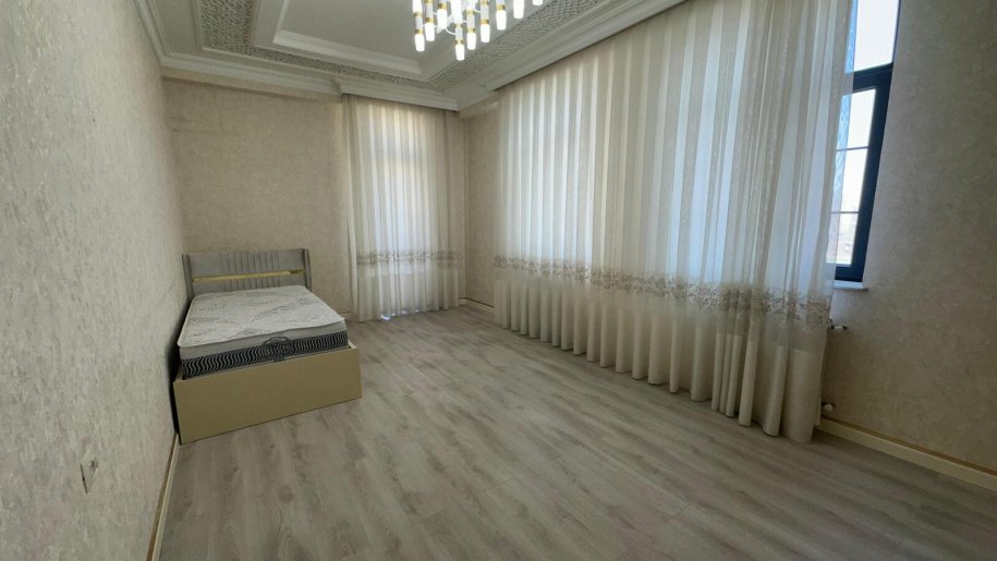 Kirayə verilir 4 otaqlı yeni tikili, 200 m², Elmlər Akademiyası m.-12