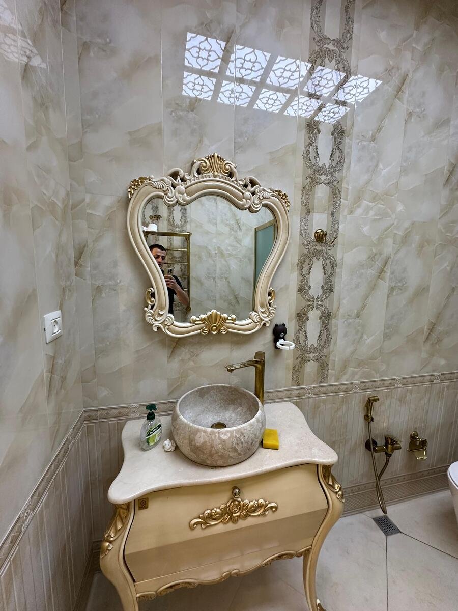 Kirayə verilir 4 otaqlı yeni tikili, 200 m², Elmlər Akademiyası m.-15