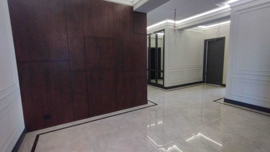 Satılır 4 otaqlı yeni tikili, 221.4 m², İçərişəhər m.-10