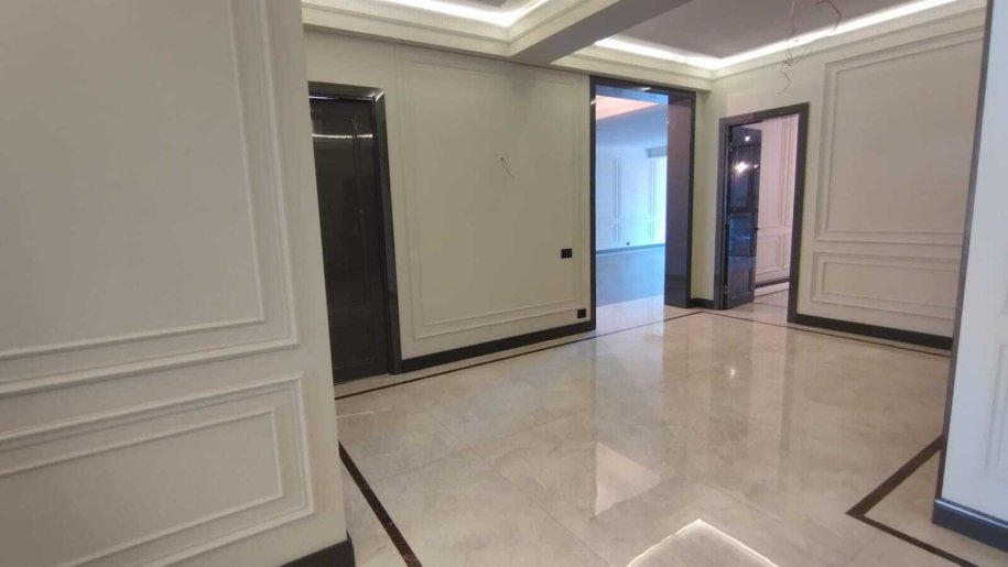 Satılır 4 otaqlı yeni tikili, 221.4 m², İçərişəhər m.-21