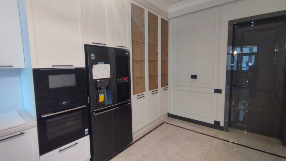 Satılır 4 otaqlı yeni tikili, 221.4 m², İçərişəhər m.-28