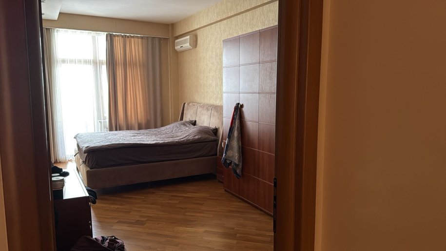 Satılır 3 otaqlı yeni tikili, 180 m², 28 May m.-4