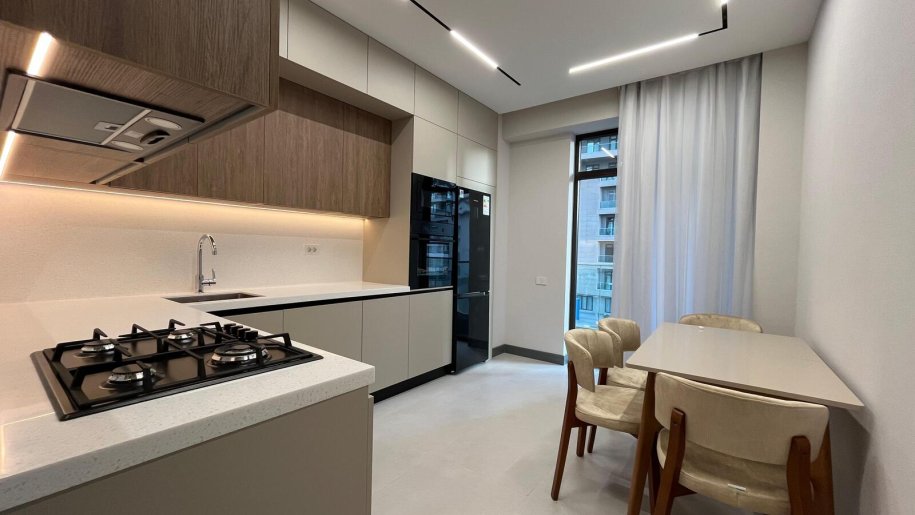Kirayə verilir 3 otaqlı yeni tikili, 145 m², 8 noyabr-18