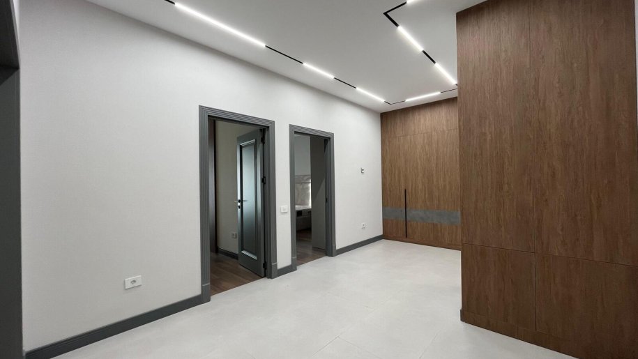 Kirayə verilir 3 otaqlı yeni tikili, 145 m², 8 noyabr-23