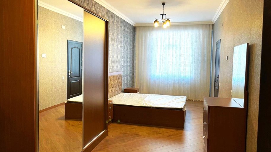 Kirayə verilir 2 otaqlı yeni tikili, 90 m², Azadlıq Prospekti m.-10