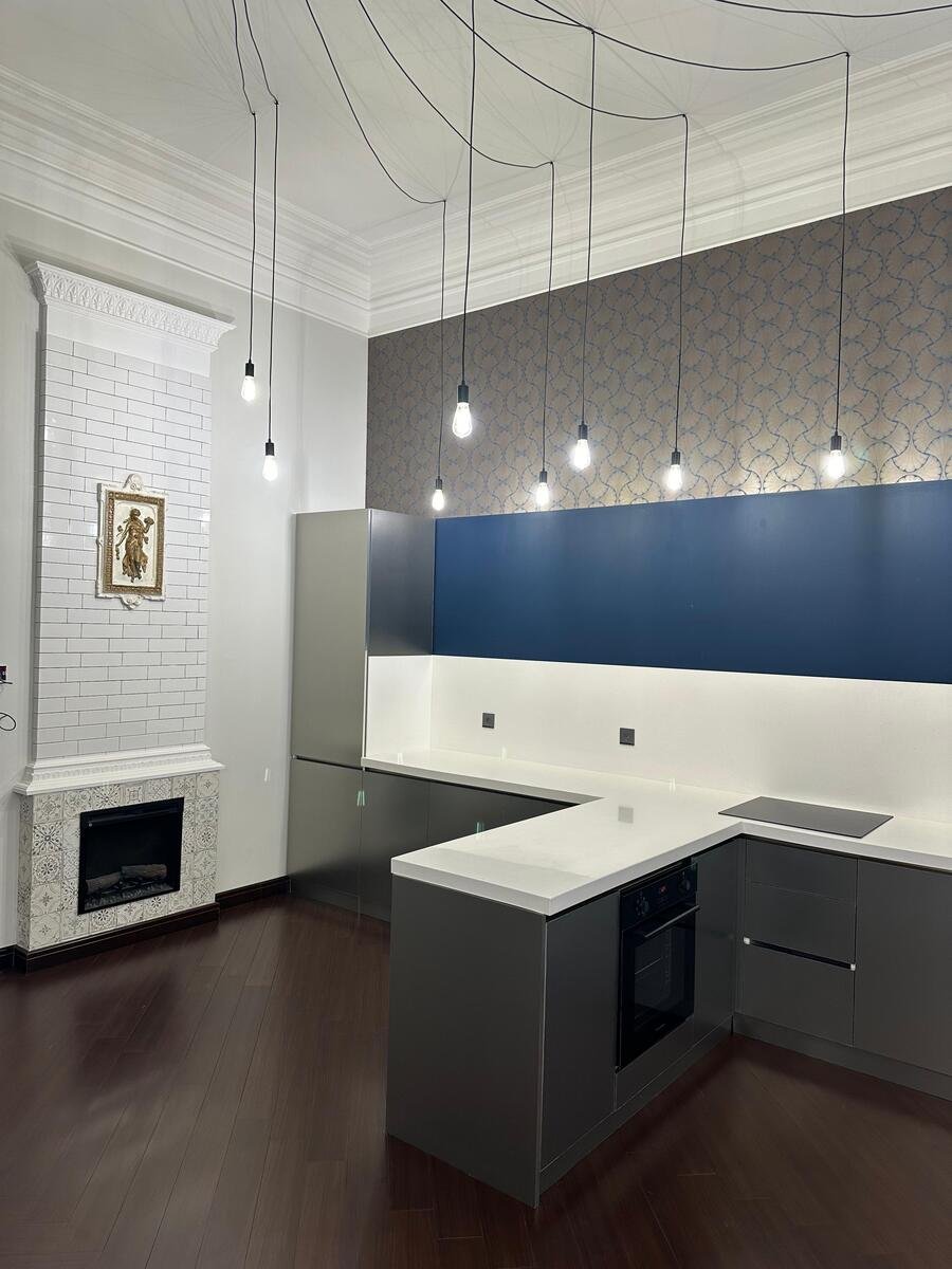 Satılır 1 otaqlı köhnə tikili, 42 m², Sahil m.-8